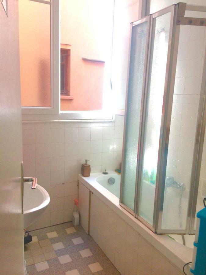 Home Stay - Baie Des Anges Niza Exterior foto